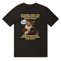 Camiseta unisex estampado de gato "Aristogato Conectado" Michilandia | La tienda online de los fans de gatos