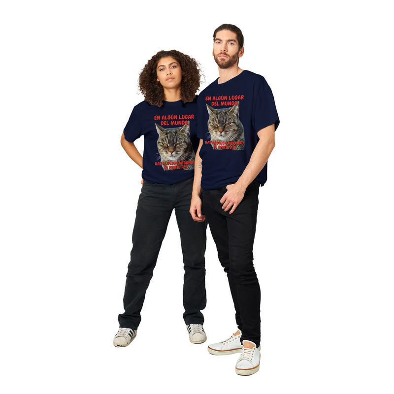 Camiseta Unisex Estampado de Gato "Mirada Inquisitiva" Michilandia | La tienda online de los fans de gatos