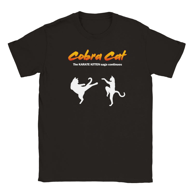 Camiseta Junior Unisex Estampado de Gato "Cobra Cat: La Saga Continúa" Michilandia | La tienda online de los fans de gatos