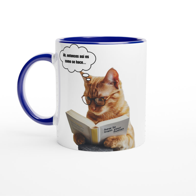 Taza Bicolor con Impresión de Gato "Entrenando Humanos" Michilandia