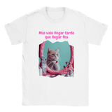 Camiseta unisex estampado de gato "Michi maquillándose" Gelato