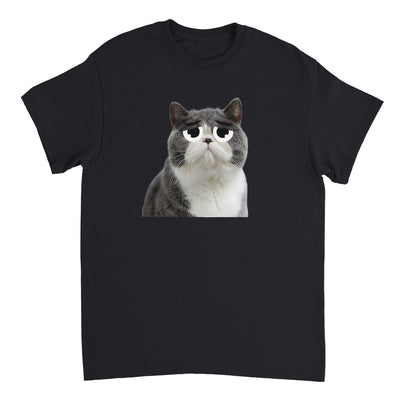 Camiseta Unisex Estampado de Gato "Triste pero Gracioso" Michilandia