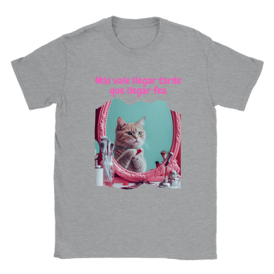 Camiseta unisex estampado de gato "Michi maquillándose" Gelato