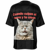 Camiseta de fútbol unisex estampado de gato "Risa Culpable" Subliminator