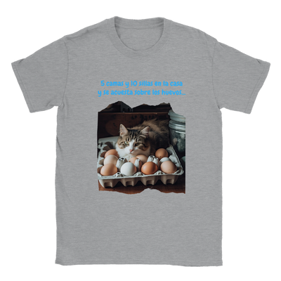 Camiseta unisex estampado de gato "Cama de huevos" Gelato