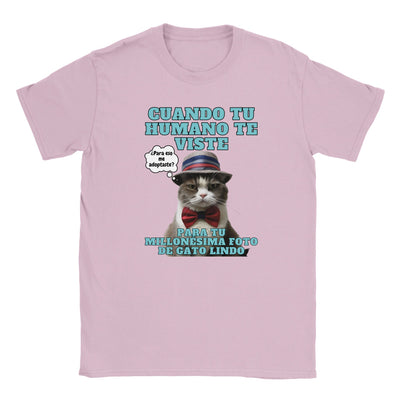 Camiseta júnior unisex estampado de gato "Modelo Reluctante" Michilandia | La tienda online de los amantes de gatos