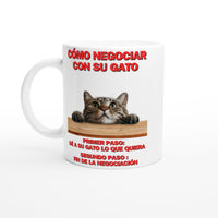 Taza Blanca con Impresión de Gato "Tácticas de Negociación" Michilandia | La tienda online de los fans de gatos