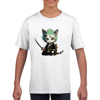 Camiseta júnior unisex estampado de gato "Ronroneo Zoro: El Espadachín Felino" Michilandia | La tienda online de los amantes de gatos