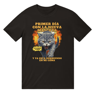 Camiseta unisex estampado de gato "Nuevo Rival" Michilandia | La tienda online de los fans de gatos