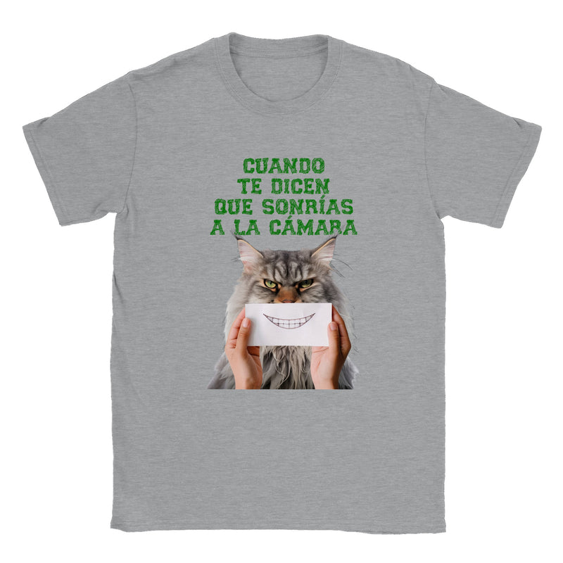 Camiseta unisex estampado de gato "Sonrisa Obligada" Gelato