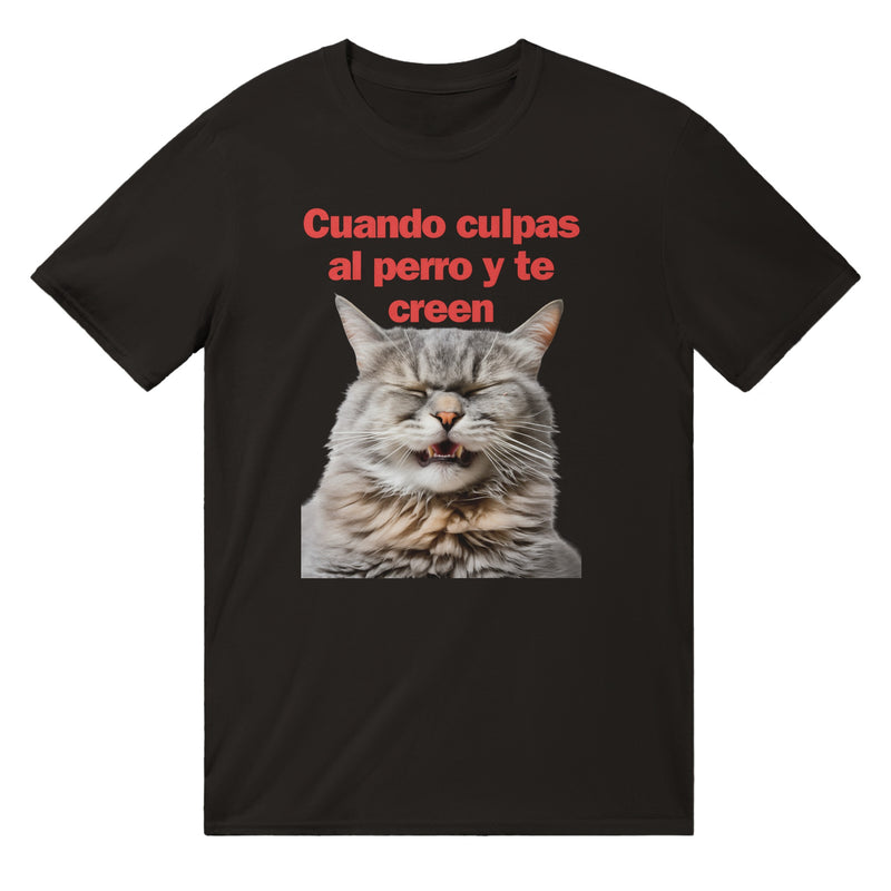 Camiseta unisex estampado de gato "Risa Culpable" Michilandia | La tienda online de los fans de gatos