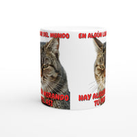 Taza Blanca con Impresión de Gato "Mirada Inquisitiva" Michilandia | La tienda online de los fans de gatos